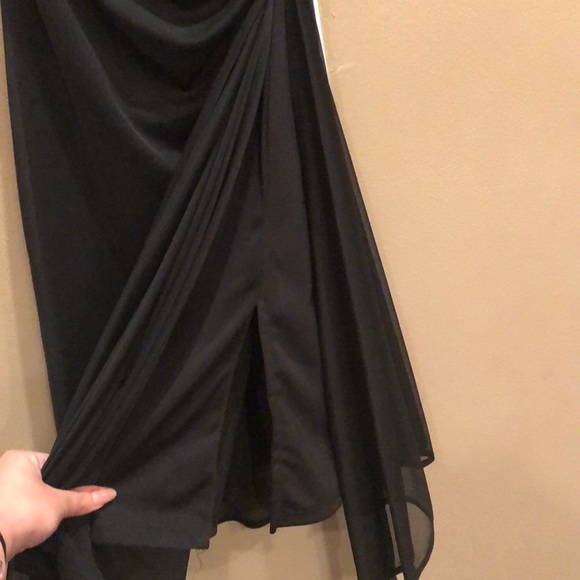 ✨Black Dress✨ - Picture 5 of 7